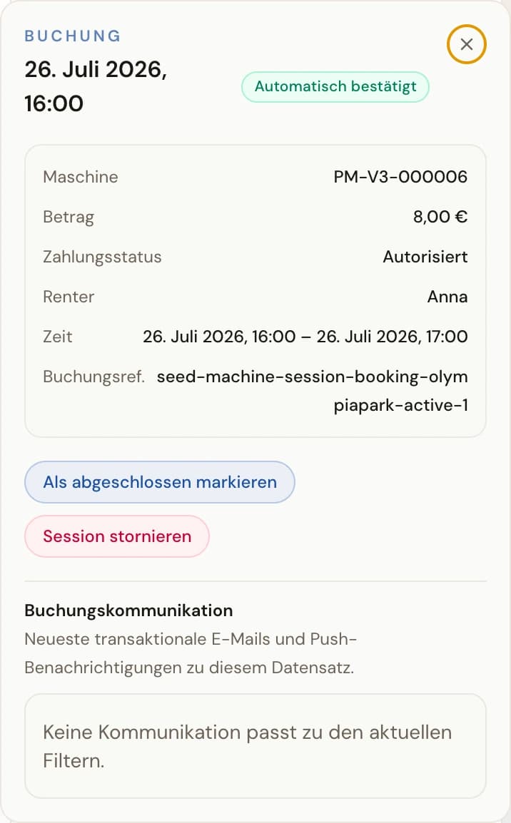 Buchungsdetails auf der Sessions-Seite mit Spieler:in, Session-Zeitfenster, Zahlungsstatus sowie den Aktionen Als abgeschlossen markieren und Session stornieren.